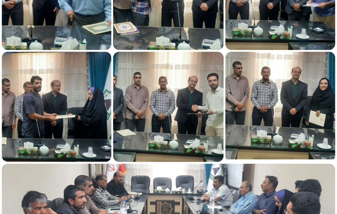 نشست صمیمی اعضای شورای اسلامی شهر راور با اصحاب رسانه